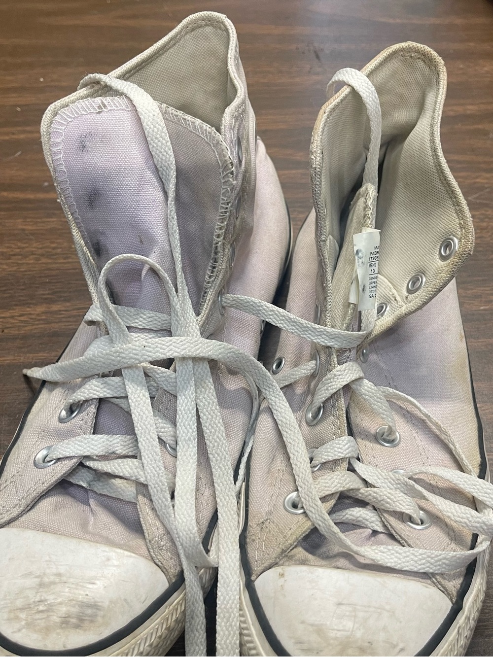 Converse “Chucks” Women’s 12 Pre Loved